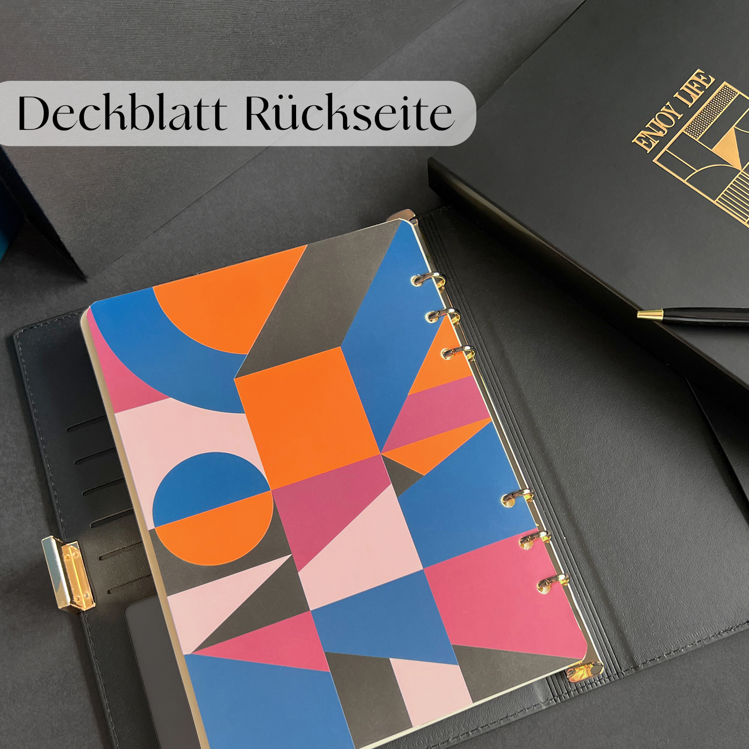 Ringbuch-Deckblatt-Design-Organizer-Kalender-Schwarz
